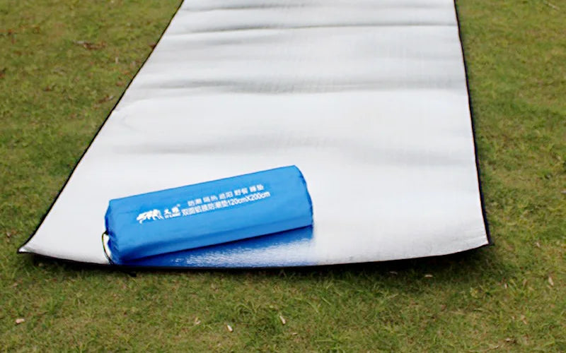 Waterproof Camping Picnic Mat – Foldable Moisture-Proof Pad