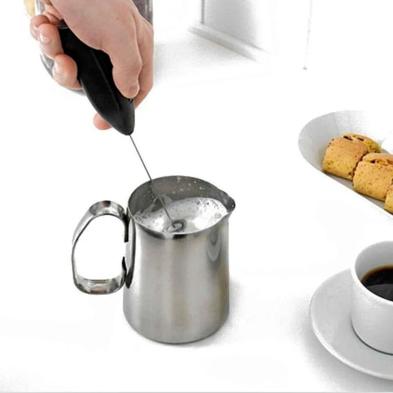 Rechargeable Milk Frother – Handheld Coffee Foamer & Whisk