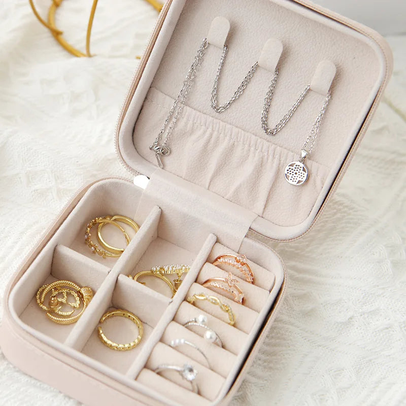Single-Layer Leather Jewelry Box – Travel Storage