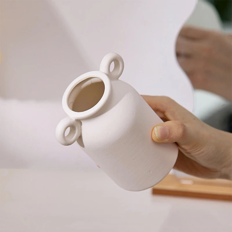 Nordic White Ceramic Vase