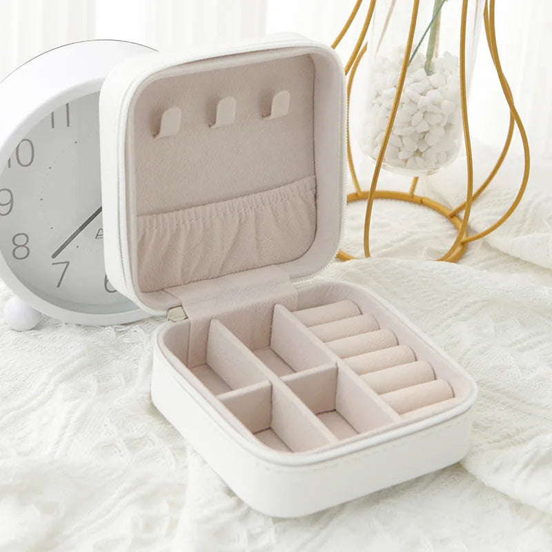 Single-Layer Leather Jewelry Box – Travel Storage