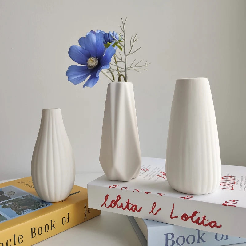 Nordic White Ceramic Vase